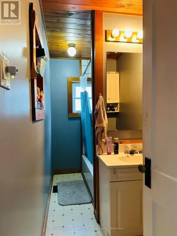 104 Brunel Road Huntsville ON P1H 1R1