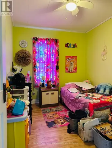 104 Brunel Road Huntsville ON P1H 1R1