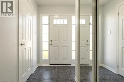 16 Suitor Court Milton ON L9T 8S1
