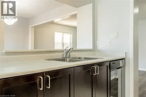 16 Suitor Court Milton ON L9T 8S1