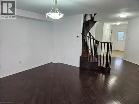 19 Fireside Drive Breslau ON N0B 1M0