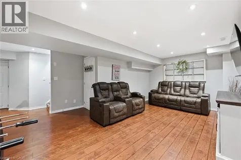 51 Sirente Drive Hamilton ON L9A 0B3