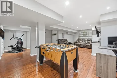 51 Sirente Drive Hamilton ON L9A 0B3