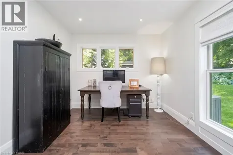 58 Central Drive Hamilton ON L9G 2A2