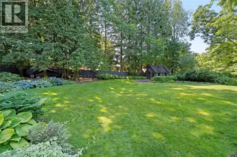 58 Central Drive Hamilton ON L9G 2A2