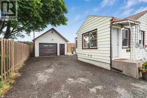 168 Berryman Avenue St. Catharines ON L2R 3X1