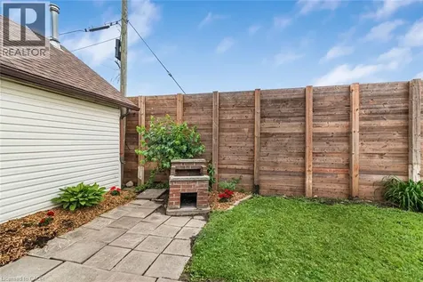 168 Berryman Avenue St. Catharines ON L2R 3X1
