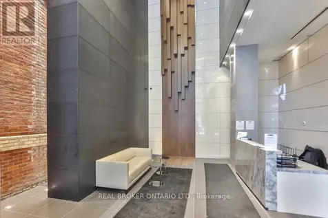 15 Grenville Street Toronto (bay Street Corridor) ON M4Y 0B9