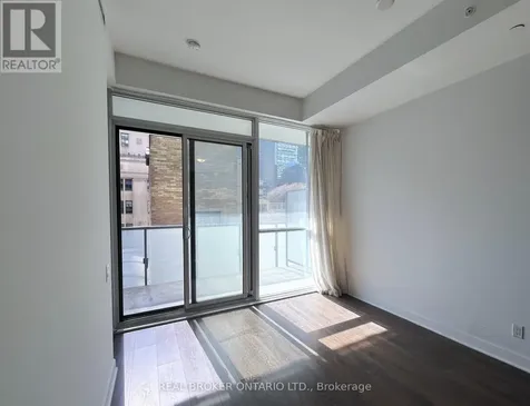 15 Grenville Street Toronto (bay Street Corridor) ON M4Y 0B9