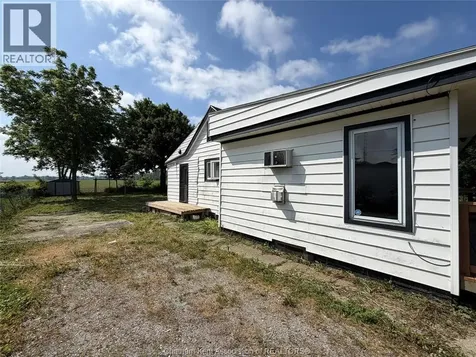 656 Mcnaughton Avenue East Chatham ON N7L 0E4