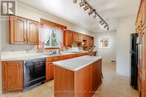 1702 Montreal Road Cornwall ON K6H 1G1