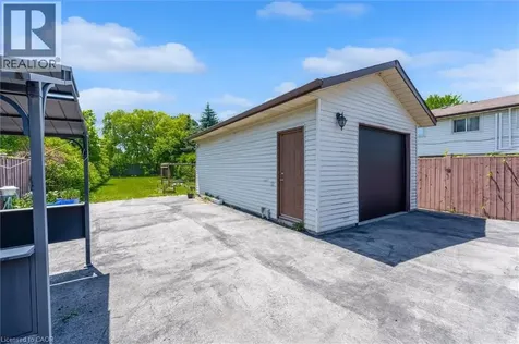 261 Limeridge Road West Hamilton ON L9C 2V4