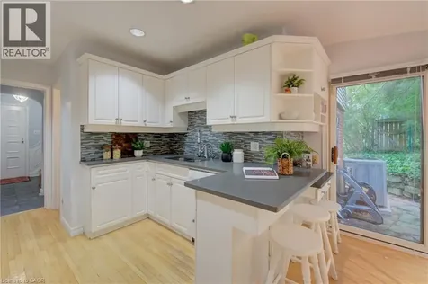186 Union Boulevard Kitchener ON N2M 2S4