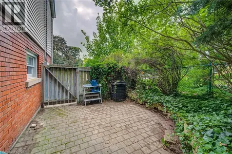 186 Union Boulevard Kitchener ON N2M 2S4