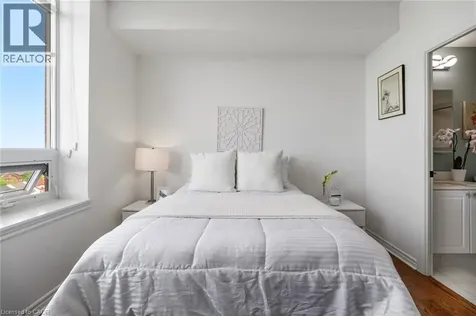 2325 Central Park Drive Oakville ON L6H 0E2