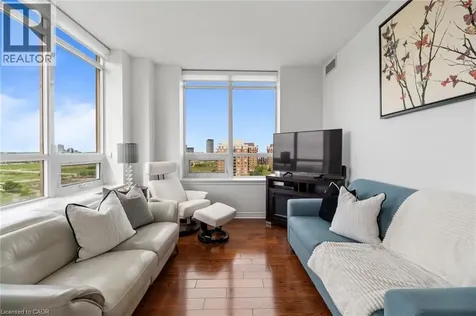 2325 Central Park Drive Oakville ON L6H 0E2
