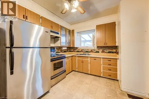 173 Glen Road Kitchener ON N2M 3G3