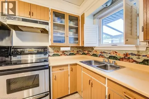 173 Glen Road Kitchener ON N2M 3G3