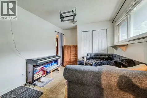 173 Glen Road Kitchener ON N2M 3G3