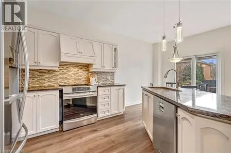 2423 Valley Heights Crescent Oakville ON L6H 6X2