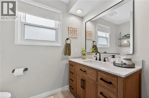 4512 Ivy Gardens Crescent Beamsville ON L3J 0B3