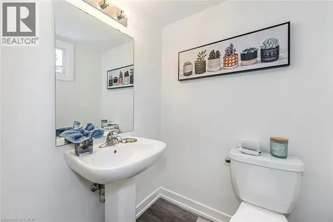 1444 Upper Ottawa Street Hamilton ON L8W 1N3