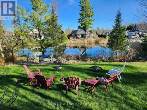1 White Pines Trail Wasaga Beach ON L9Z 1X7