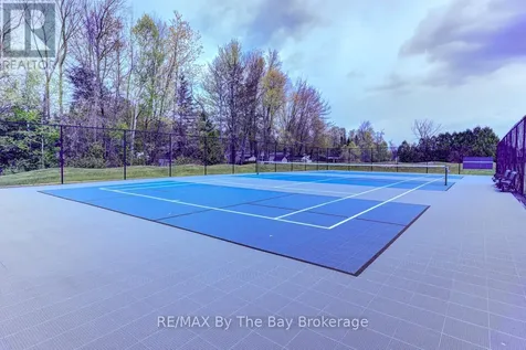 1 White Pines Trail Wasaga Beach ON L9Z 1X7