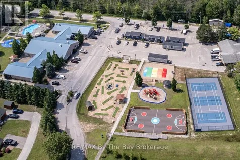 1 White Pines Trail Wasaga Beach ON L9Z 1X7