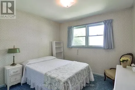 233 Lawrence Avenue Orillia ON L3V 5M3