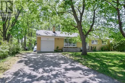 233 Lawrence Avenue Orillia ON L3V 5M3