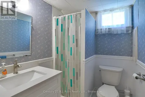 233 Lawrence Avenue Orillia ON L3V 5M3
