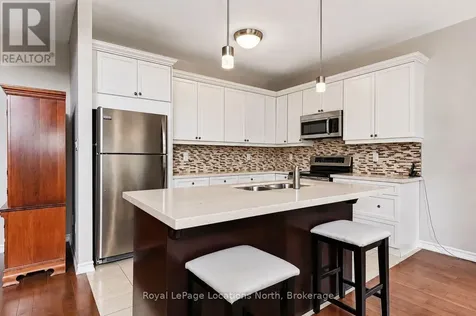37 Kells Crescent Collingwood ON L9Y 0A9