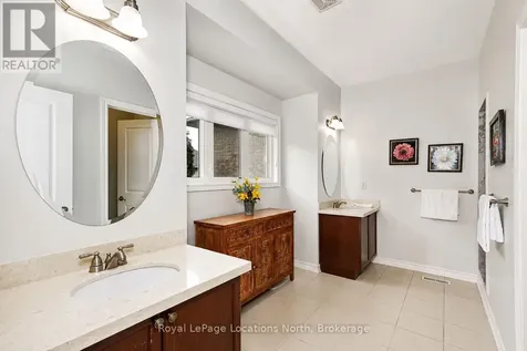 37 Kells Crescent Collingwood ON L9Y 0A9