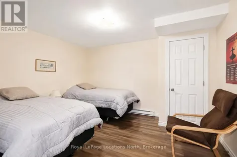 37 Kells Crescent Collingwood ON L9Y 0A9