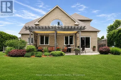 37 Kells Crescent Collingwood ON L9Y 0A9