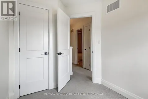 461 Blackburn Drive Brantford ON N3T 6S8