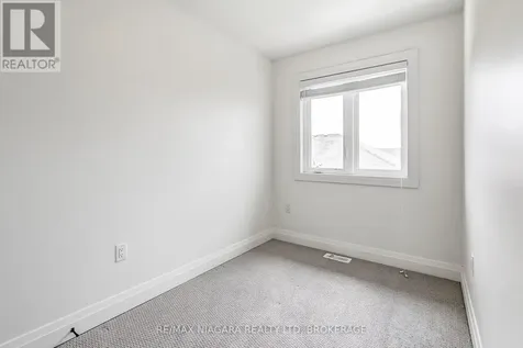 461 Blackburn Drive Brantford ON N3T 6S8