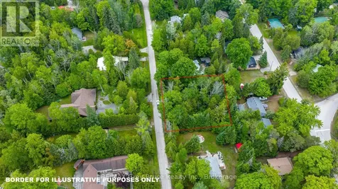 12 & 14 Toronto Avenue South Bruce Peninsula ON N0H 2G0