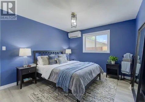 136 Dunsmere Drive Kitchener ON N2E 1V7