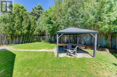 136 Dunsmere Drive Kitchener ON N2E 1V7
