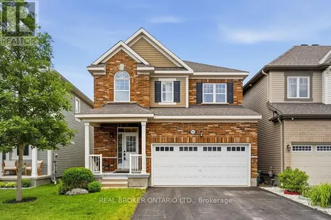 984 Shimmerton Circle Ottawa ON K2M 0L4