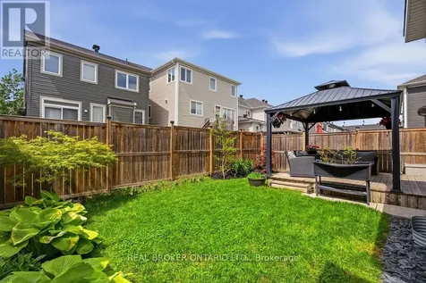 984 Shimmerton Circle Ottawa ON K2M 0L4