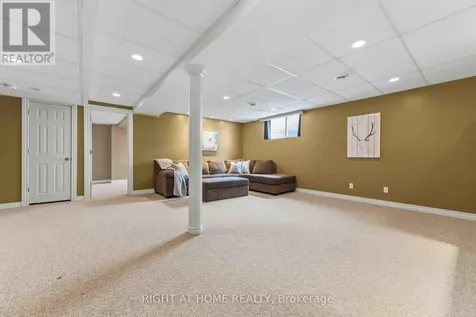 467 Paul Metivier Drive Ottawa ON K2J 0A9