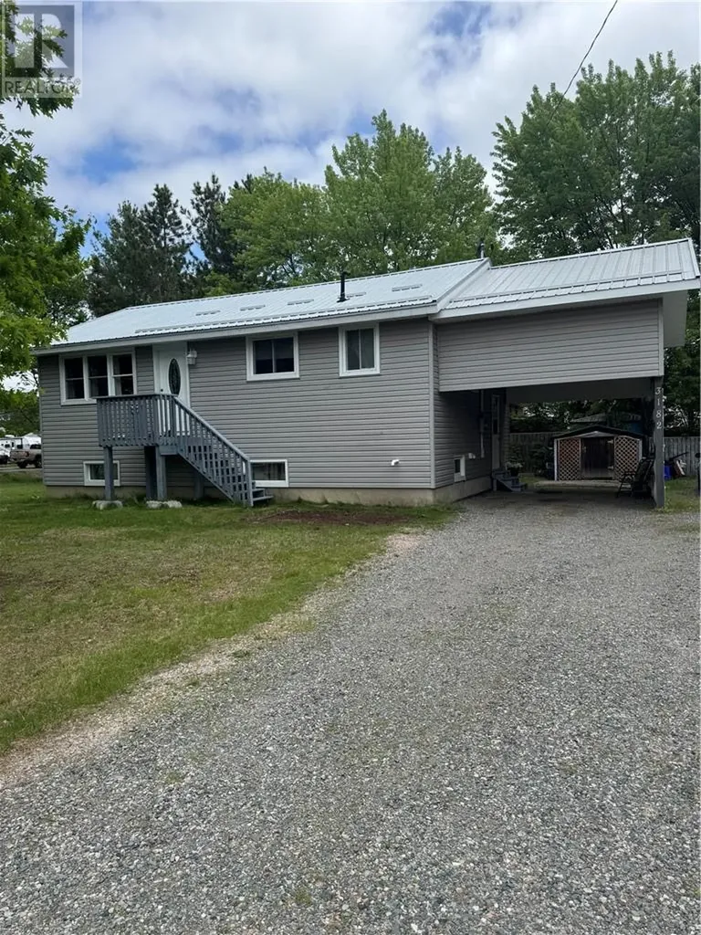 3182 Hillsdale Court Val Caron ON P3N 1A6