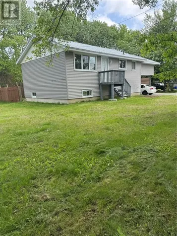 3182 Hillsdale Court Val Caron ON P3N 1A6