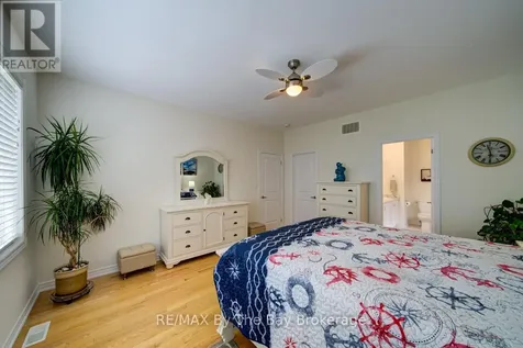 43 Fawndale Crescent Wasaga Beach ON L9Z 2N2