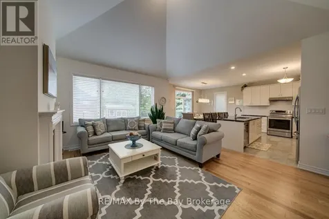 43 Fawndale Crescent Wasaga Beach ON L9Z 2N2