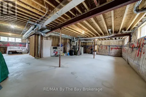 43 Fawndale Crescent Wasaga Beach ON L9Z 2N2