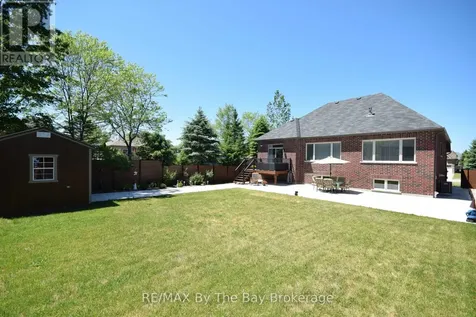 43 Fawndale Crescent Wasaga Beach ON L9Z 2N2